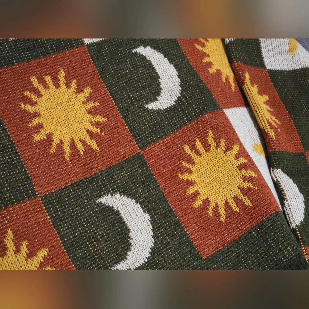 ROMWE Women's Sun and Moon Crop Patchwork Sweater Sz 2XL - Olive, Mustard, Rust - Picture 6 of 7